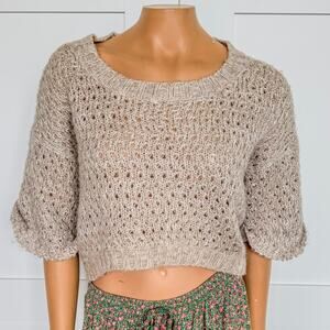 Derek Heart, Beige Relaxed Fit Cropped Short Sleeve Sweater-Women’s Size Medium